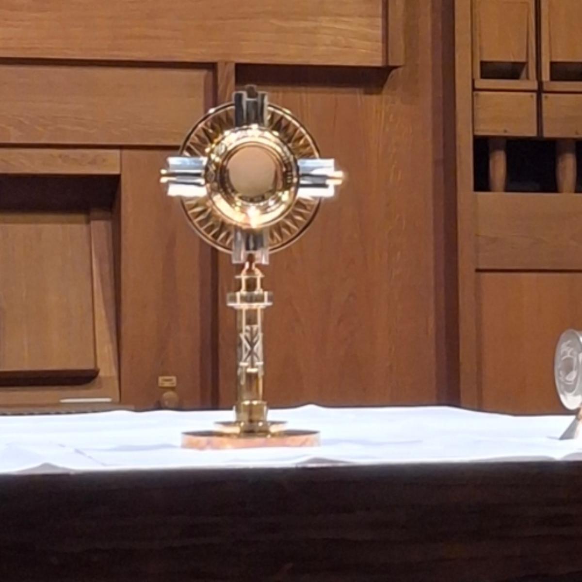 Adoratio - Eucharistische Anbetung